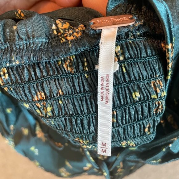 Free People Top Size M - Picture 2 of 2